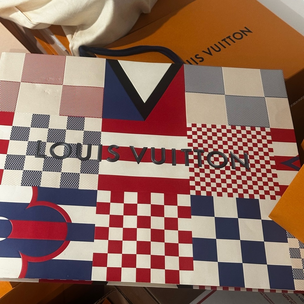 Louis Vuitton Designer Shopping Bag